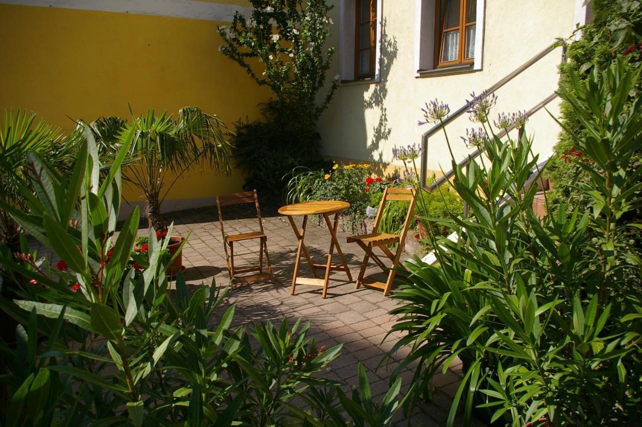 Ferienwohnung Zum Kapuziner Poysdorf Exteriér fotografie